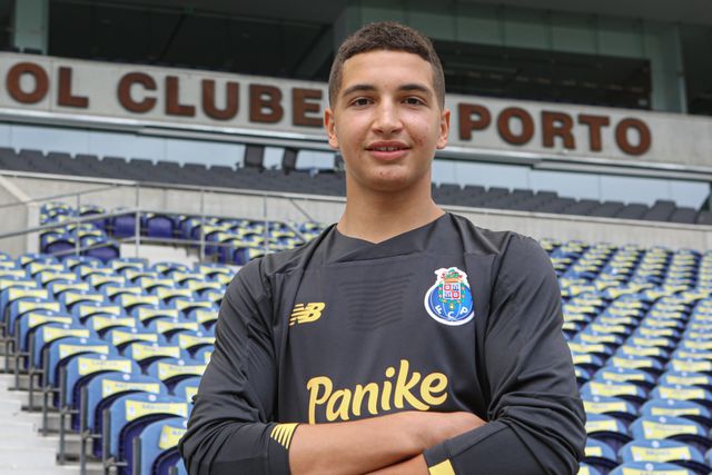 Rio Ave contrata ex-FC Porto para a baliza