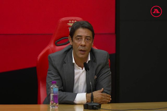 «É uma vantagem inequívoca que Mourinho e Mário Branco já tenham trabalhado juntos»