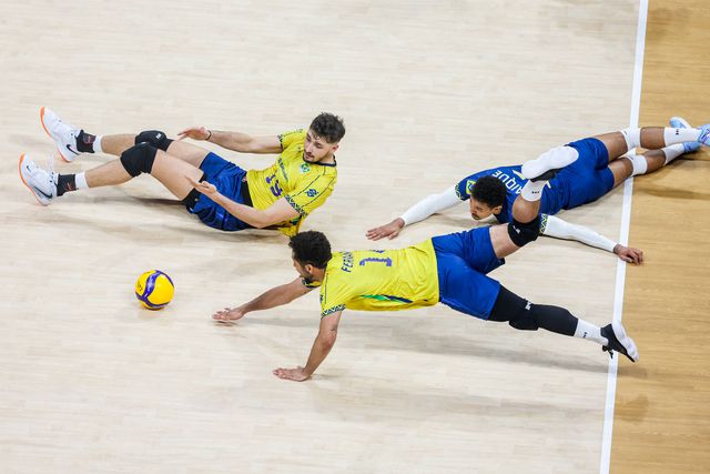 Surpresa no Mundial! Brasil e França não passam aos oitavos