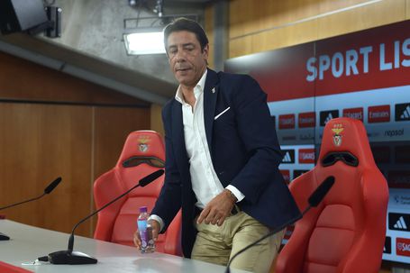 Benfica: primeira ação de campanha de Rui Costa