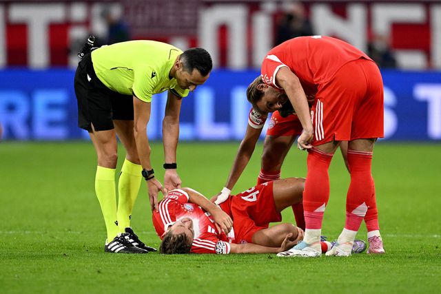 Mais um defesa do Bayern lesionado