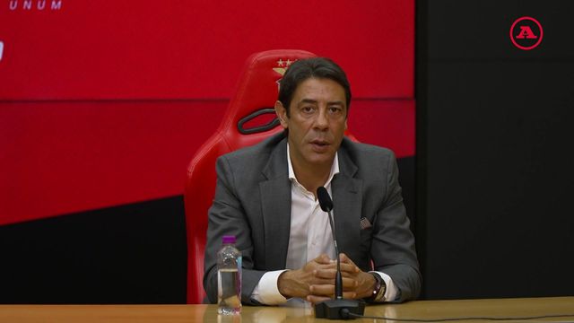 «Foi um privilégio perceber que Mourinho queria treinar o Benfica»