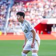 Son radiante com primeiro 'hat-trick' na MLS