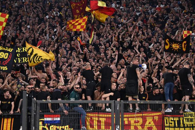 Roma em alerta máximo antes do dérbi, com ultras europeus esperados na cidade