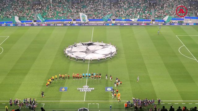 Momento insólito em Alvalade: hino da Liga Europa passa antes do Sporting-Kairat