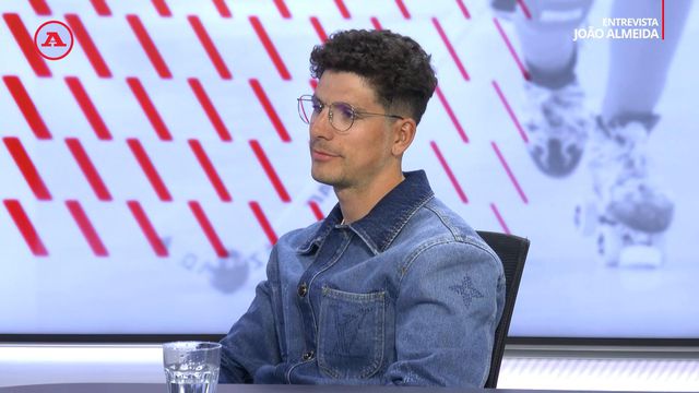 João Almeida visitou A BOLA: a entrevista na íntegra