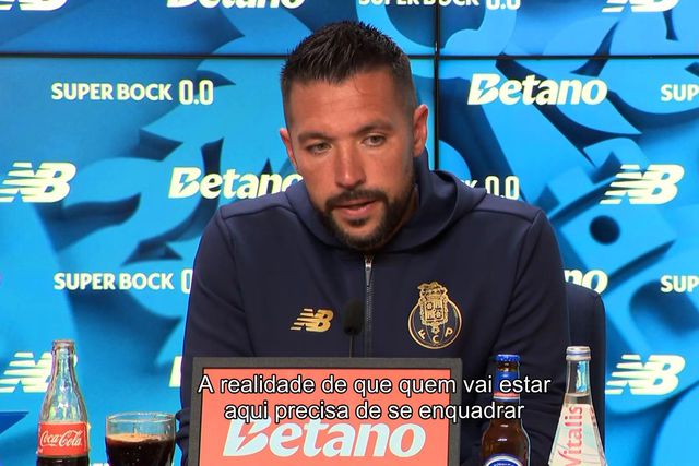 Após Karamoh, podem chegar outros jogadores livres ao FC Porto? A visão de Farioli