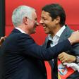O abraço entre José Mourinho e Rui Costa - Foto: José Sena Goulão/Lusa