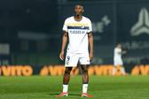 Umar Abubakar tem vindo a crescer no Famalicão e está agora às portas da estreia pela seleção principal da Nigéria