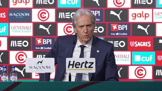 «Não faço palestras, faço treino de sala e treino de campo»