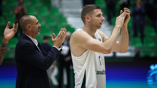 Basquetebol: treinador do Sporting fala em união