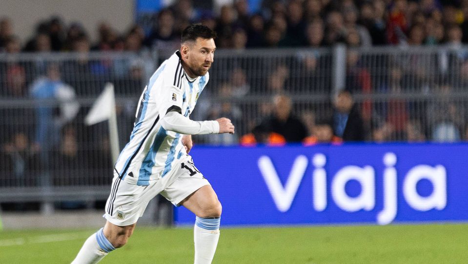 Messi: «Esta Argentina está muito perto do melhor Barcelona da história»