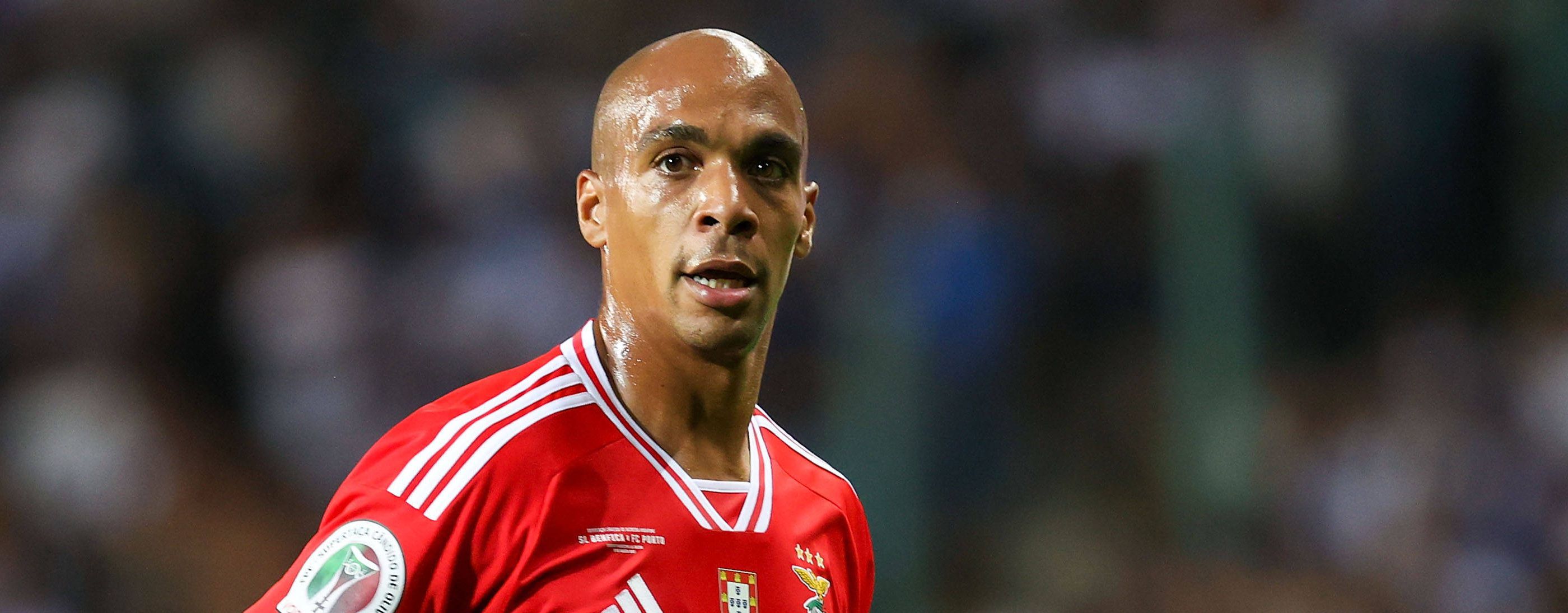 Benfica: João Mário apela à união