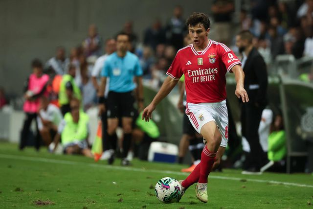 O que têm João Neves e Camavinga em comum?