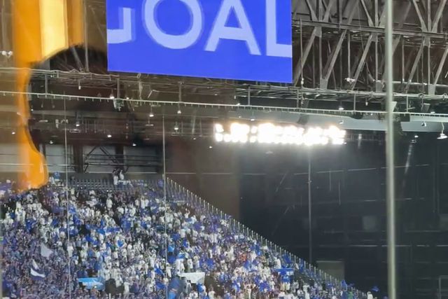 Novak Djokovic é convidado especial no jogo do Al Hilal