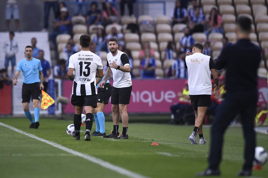Rafael Seixas, treinador do Celoricense, no jogo da Taça de Portugal frente ao FC Porto - FOTO: Miguel Lemos/Kapta+