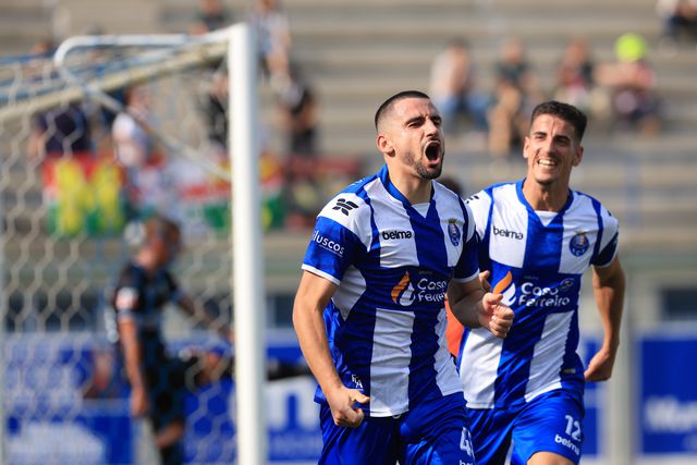 Pauleta festeja golo frente ao Estrela da Amadora - Foto: ESTELA SILVA/LUSA