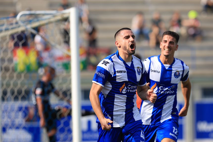 Pauleta festeja golo frente ao Estrela da Amadora - Foto: ESTELA SILVA/LUSA