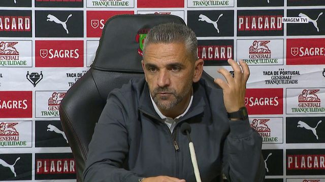 Rui Borges explica substituição de Diomande antes do prolongamento
