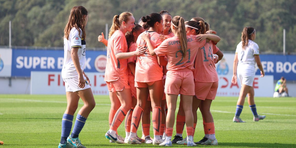 Equipa feminina em grande momento - FOTO: FC Porto