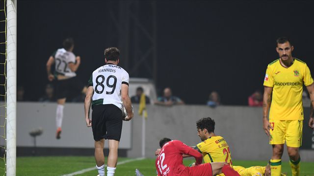 Fresneda festeja cruzamento que resultou no autogolo decisivo para o Sporting seguir em frente na Taça. Foto: Rogério Ferreira/KAPTA +