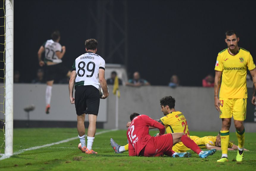 Fresneda festeja cruzamento que resultou no autogolo decisivo para o Sporting seguir em frente na Taça. Foto: Rogério Ferreira/KAPTA +