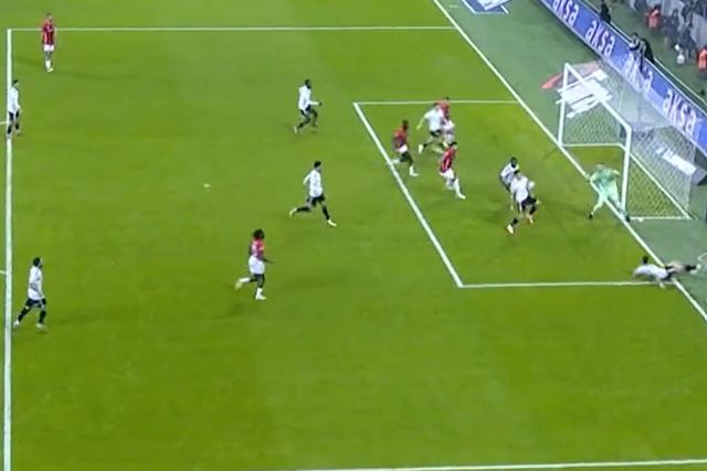 O momento de infelicidade de Jurásek - Foto: D.R.