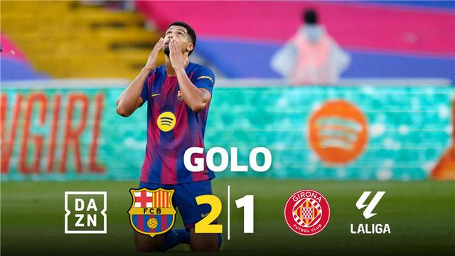 É o Coates lá do síto? Araújo entra para ponta de lança e dá vitoria ao Barcelona