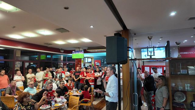 «Se ganhar um campeonato em quatro não volto a candidatar-me a presidente do Benfica»
