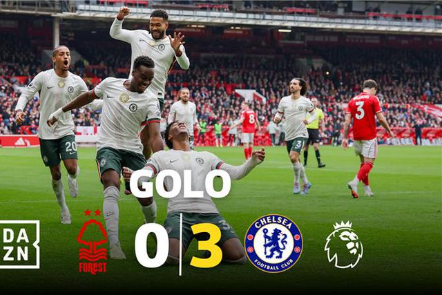 Capitão James não podia recusar este brinde