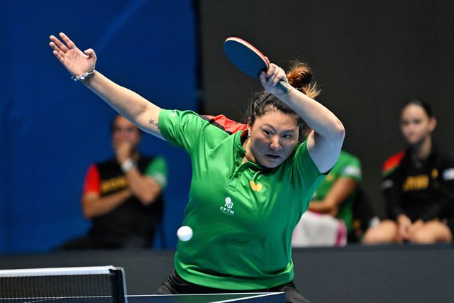 Jieni Shao derrotada por Annett Kaufmann este sábado: Portugal perdeu com a Alemanha nas meias-finais do Europeu feminino de ténis de mesa - Foto: IMAGO