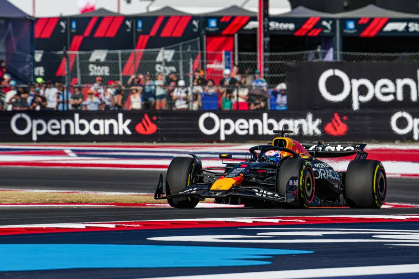 Verstappen reina no caos de Austin!