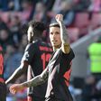 Grimaldo celebra golo no Bayer Leverkusen