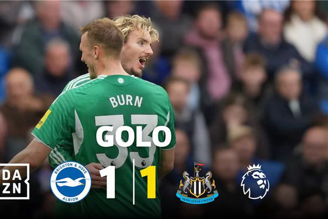 O Benfica que se cuide: Woltemade até de calcanhar marca