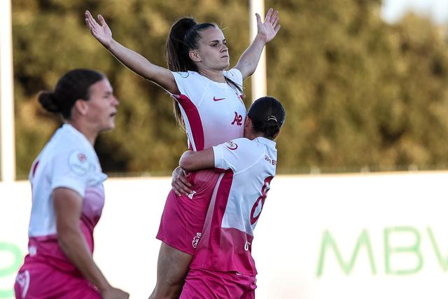 Carla Armengol esteve em destaque com um golo e uma assistência - Foto: SPORTING CP