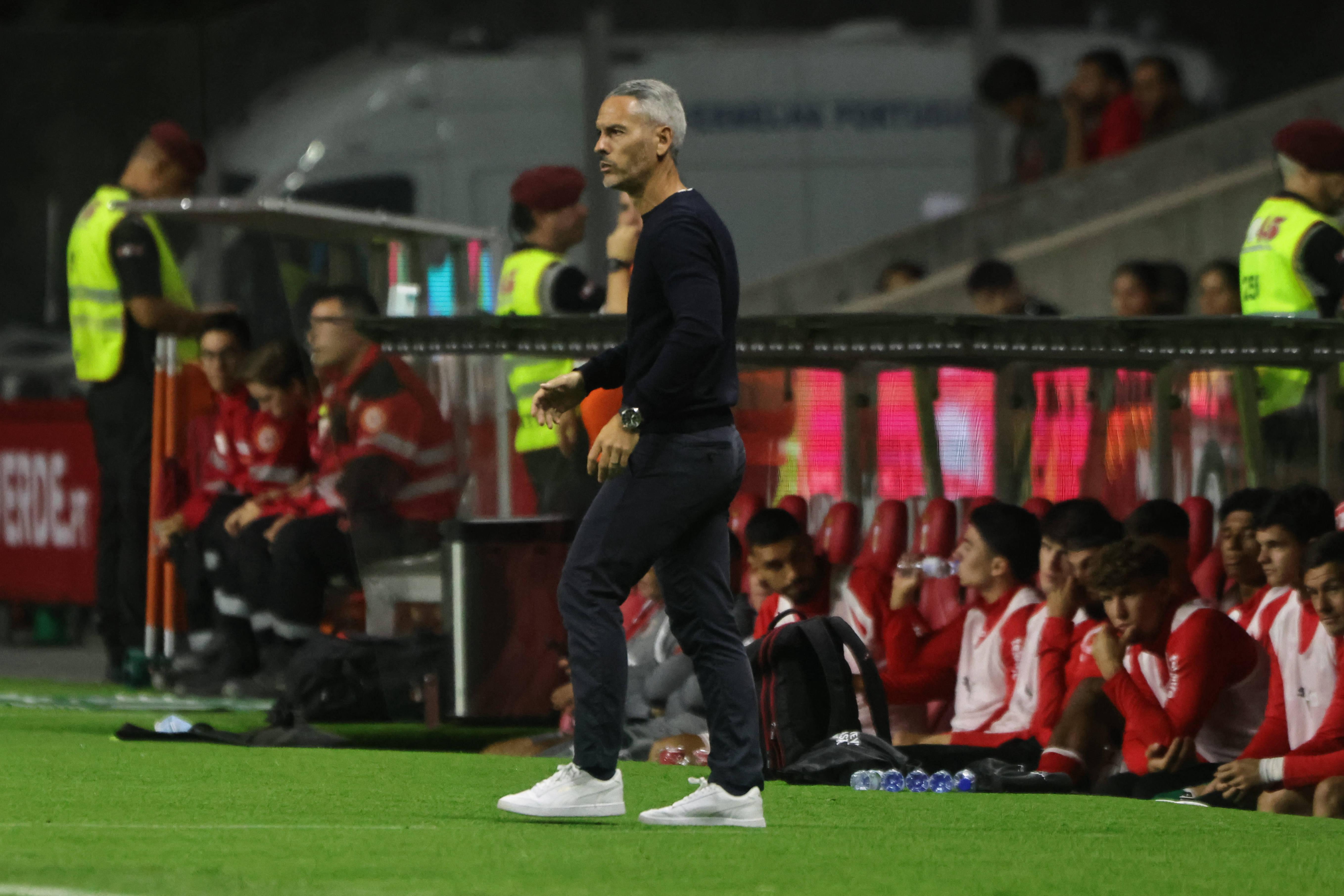 Carlos Vicens diz que o SC Braga está obrigado a dar uma resposta à altura no dérbi de amanhã, com o Gil Vicente