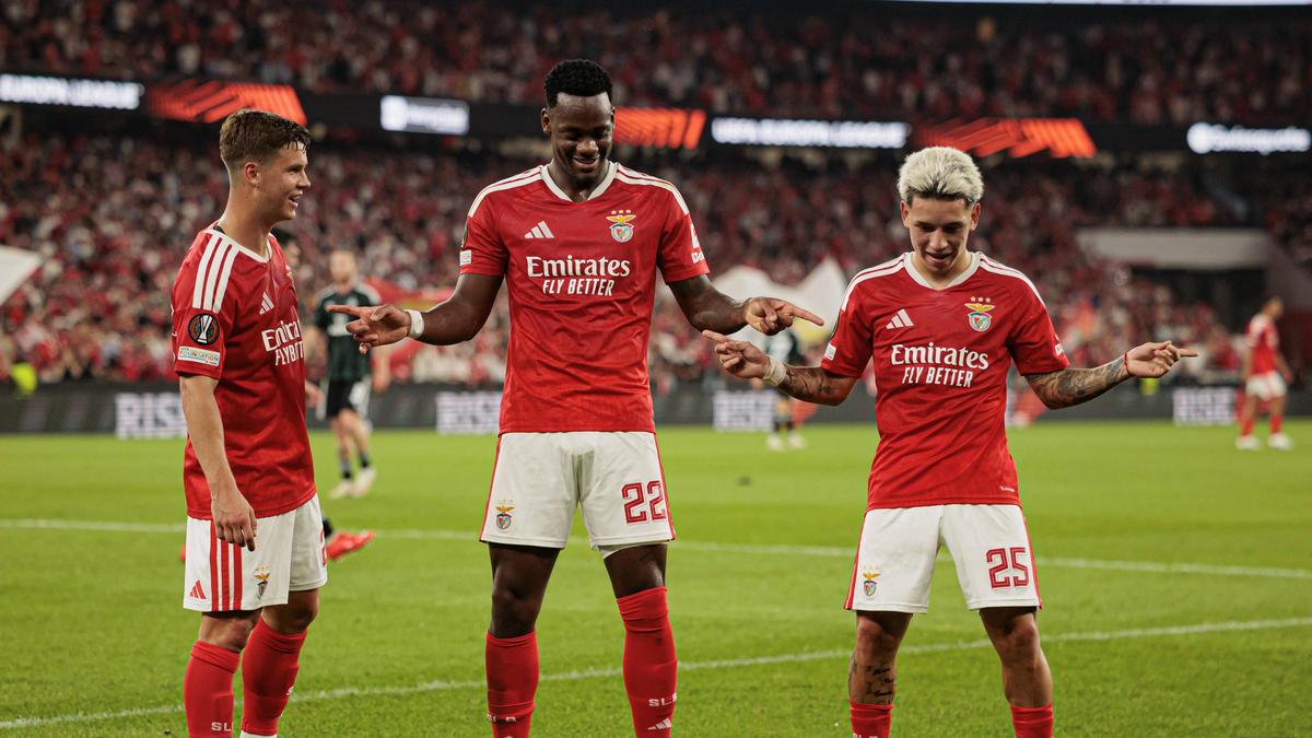 «Acredito que o Benfica vá retocar o plantel em janeiro»