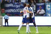 Oskar Pietuszewski e Samu querem voltar ao onze - Foto: LUSA