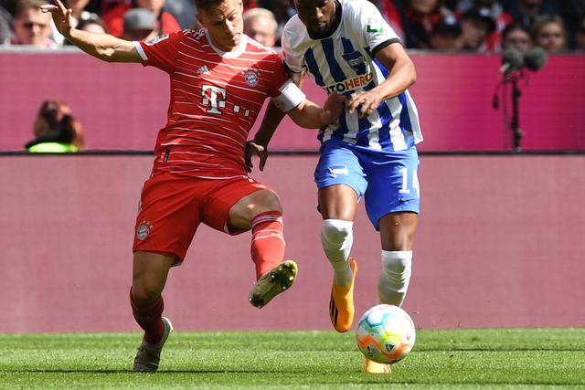 Kimmich e Lukebakio, com a camisola do Hertha