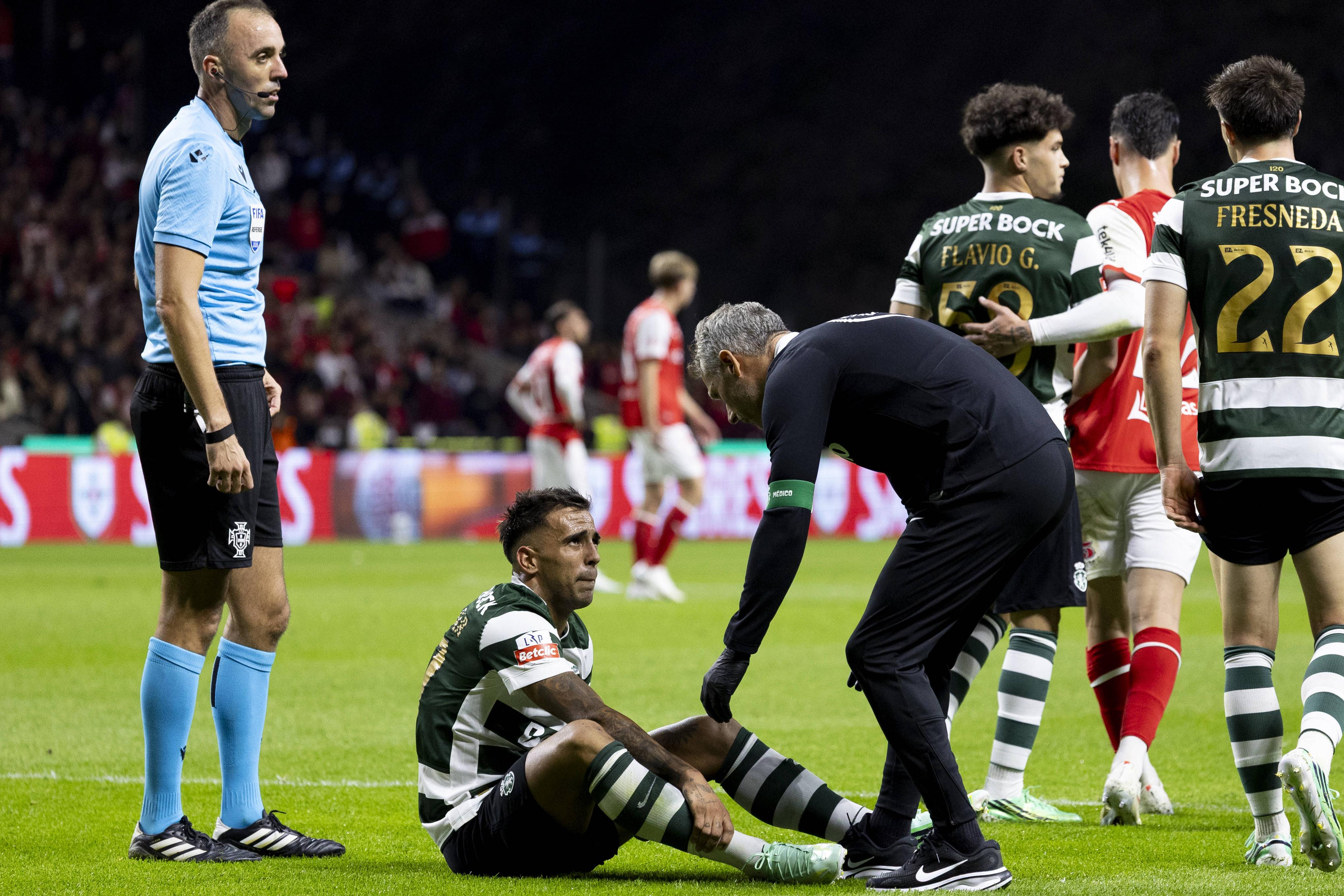 Zalazar sofreu um problema muscular na coxa esquerda - Foto: IMAGO