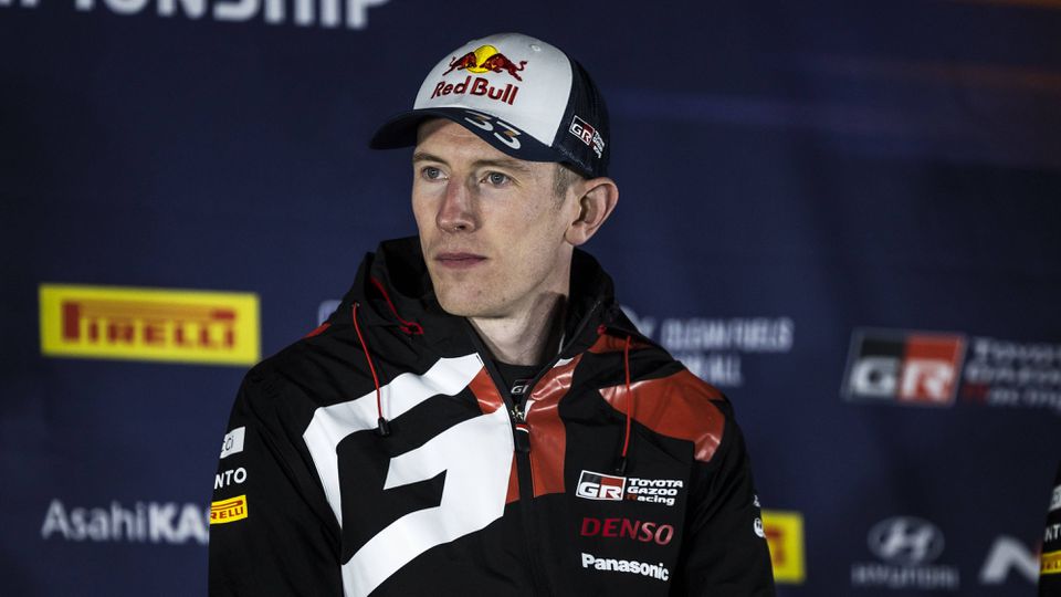 Elfyn Evans segura liderança no Rali do Japão