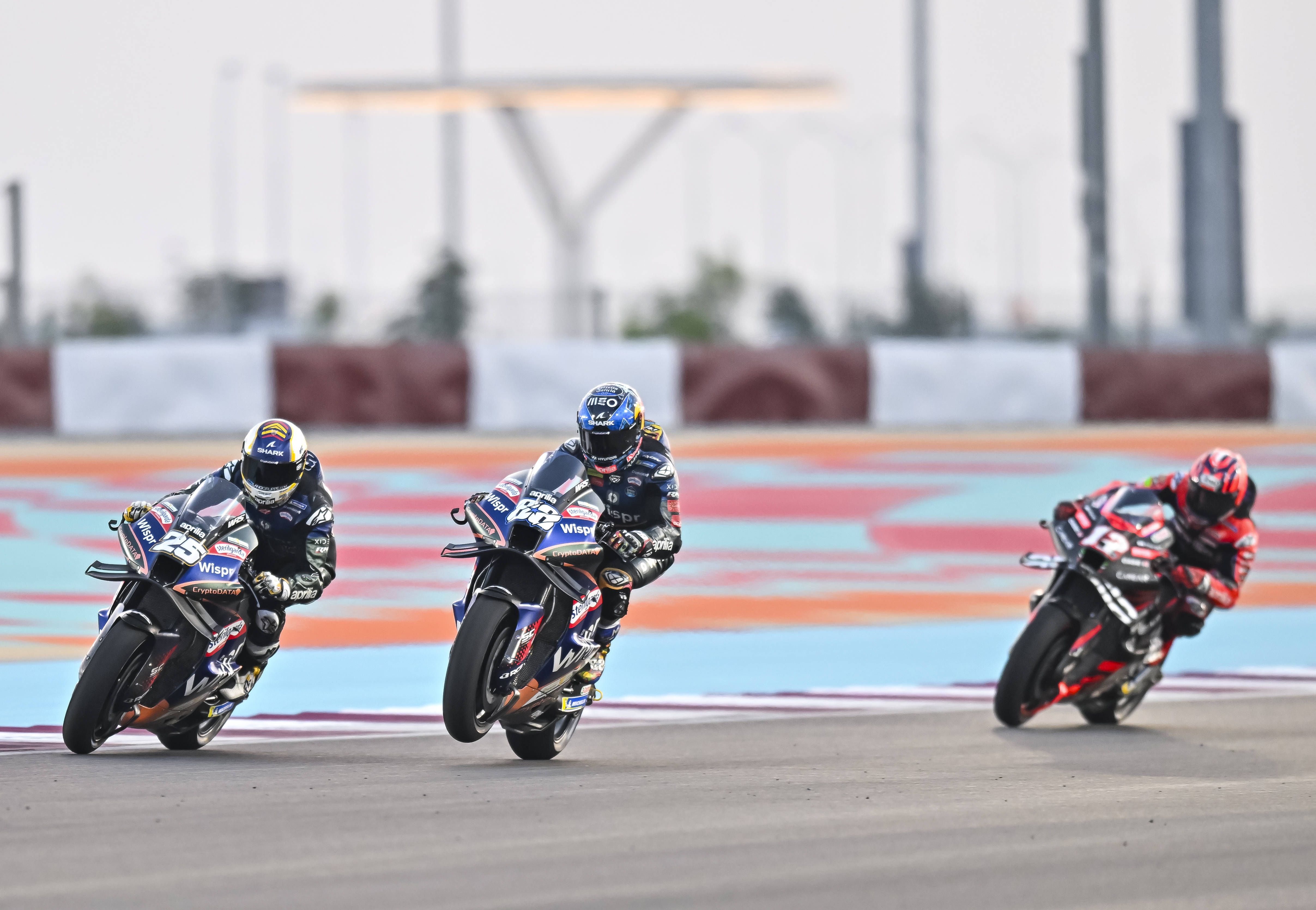 Miguel Oliveira fractura omoplata na corrida sprint do GP Qatar, MotoGP