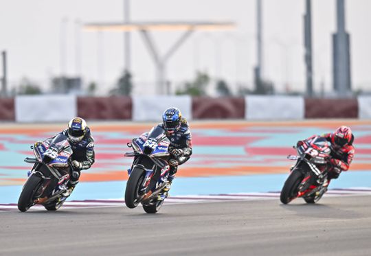 Miguel Oliveira fratura omoplata em queda e acaba época, Martín evita festa de Bagnaia