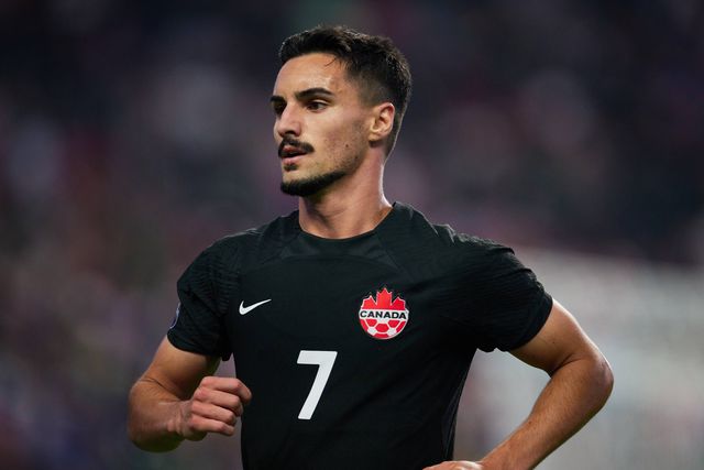 Mau tempo causa adiamento do jogo do Canadá, de Eustáquio e Steven Vitória