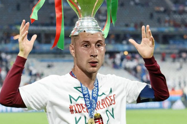 Lembra-lhe alguma coisa? Orban festejou assim o apuramento da Hungria para o Euro-2024