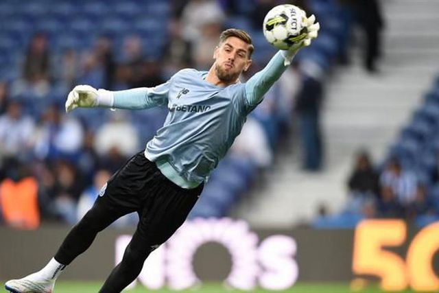 «Cláudio Ramos só não joga mais porque Diogo Costa é de classe mundial»