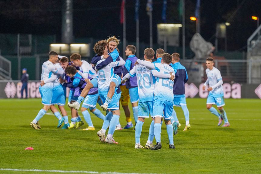 Jogadores de San Marino celebram vitória na Liga das Nações