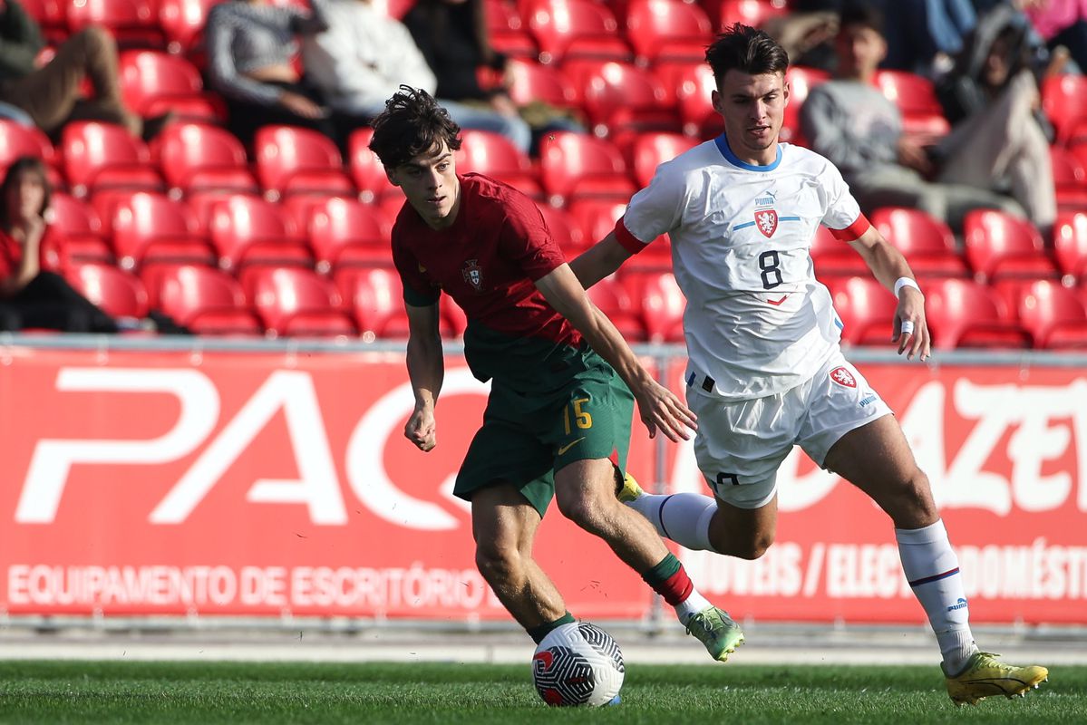 Portugal evita primeira derrota na Liga de Elite sub-20 nos segundos finais