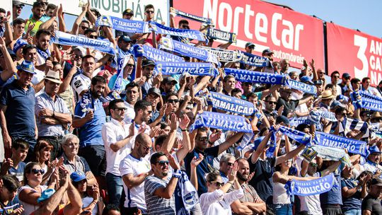 Famalicão: receção ao Santa Clara terá cariz solidário em parceria com bombeiros