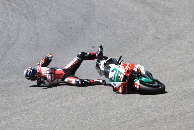 Johann Zarco caiu 28 vezes ao longo dos 22 Grande Prémios da temporada. IMAGO
